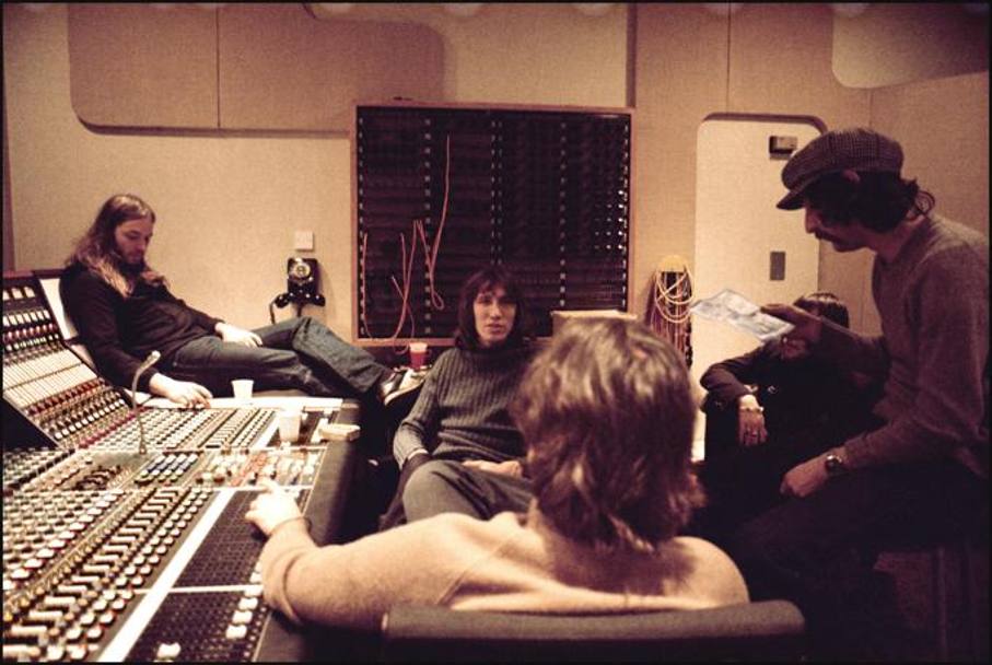 1975. Negli Abbey Studios. (Foto di Jill Furmanovsky) 